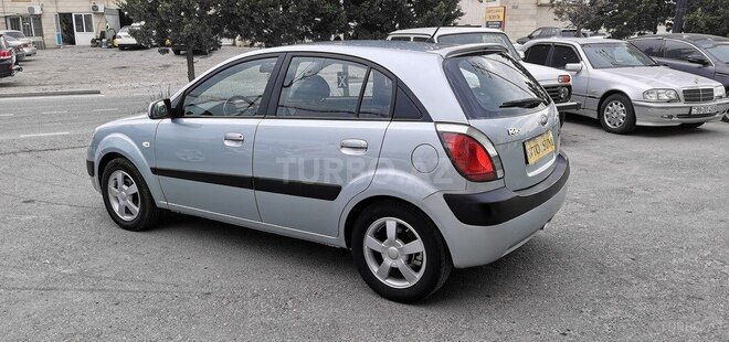 Kia Rio 2005, 130,000 km - 1.5 l - Sumqayıt