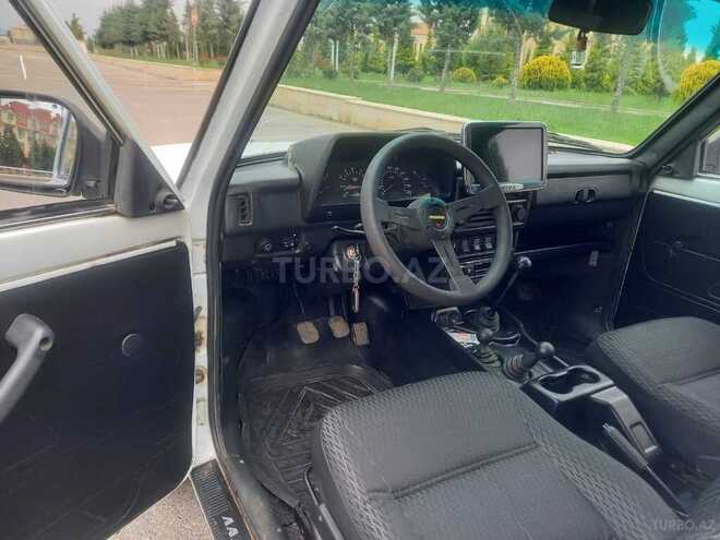 LADA (VAZ) Niva 2010, 183,000 km - 1.7 l - Quba