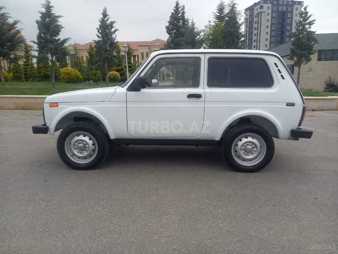 LADA (VAZ) Niva 2010, 183,000 km - 1.7 l - Quba