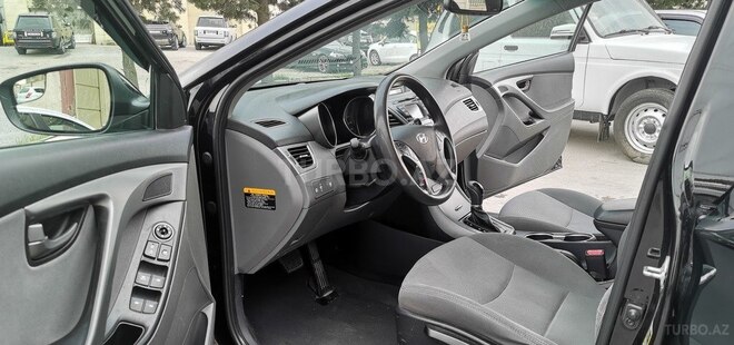 Hyundai Elantra 2014, 243,011 km - 1.8 l - Sumqayıt