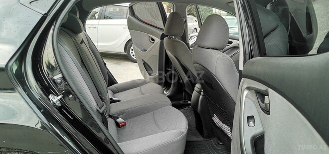 Hyundai Elantra 2014, 243,011 km - 1.8 l - Sumqayıt