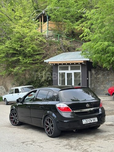 Opel Astra 2006, 211,466 km - 1.4 l - Gəncə