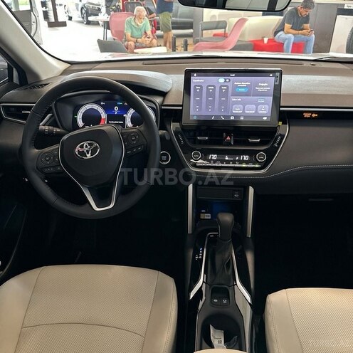 Toyota Corolla Cross 2025, 0 km - 2.0 l - Bakı