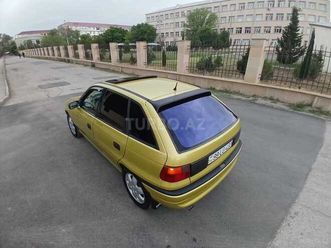 Opel Astra 1996, 256,778 km - 1.6 l - Sumqayıt