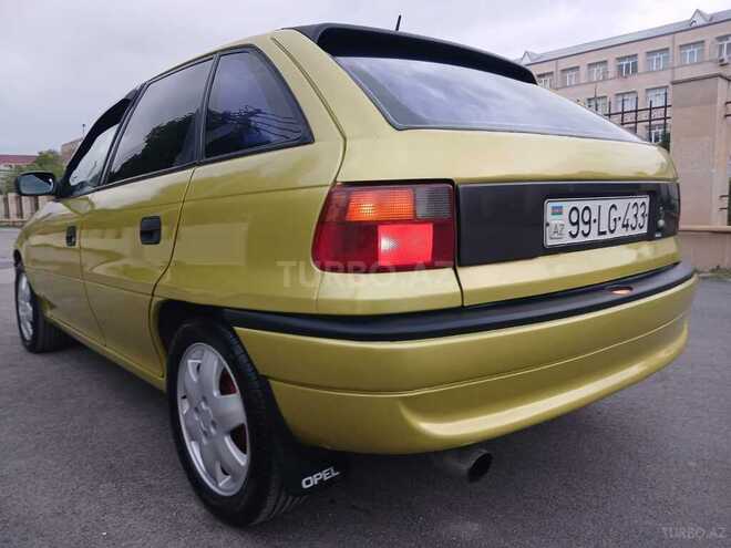 Opel Astra 1996, 256,778 km - 1.6 l - Sumqayıt
