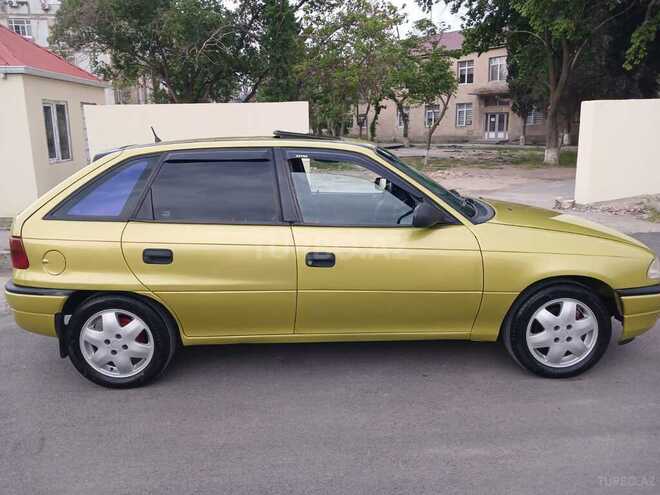 Opel Astra 1996, 256,778 km - 1.6 l - Sumqayıt