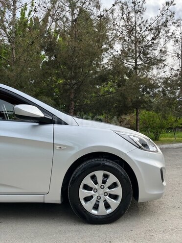 Hyundai Accent 2015, 92,000 km - 1.4 l - Bakı
