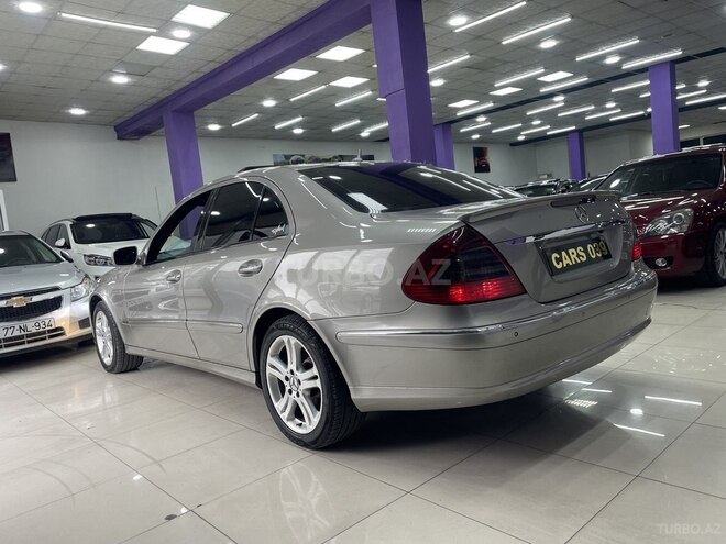 Mercedes E 220 d-13