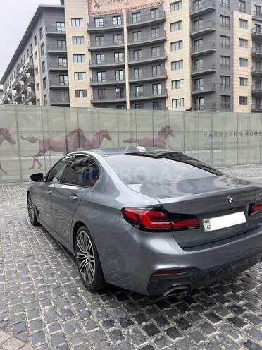 BMW 530-9