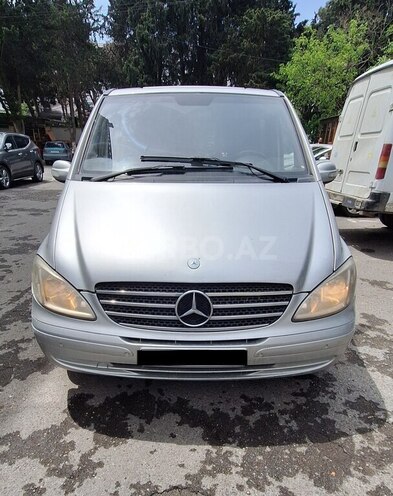 Mercedes Viano-1