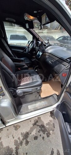 Mercedes Viano-6
