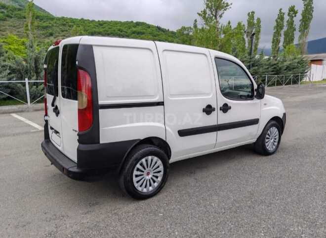 Fiat Doblo 2009, 350,200 km - 1.3 l - Şəki