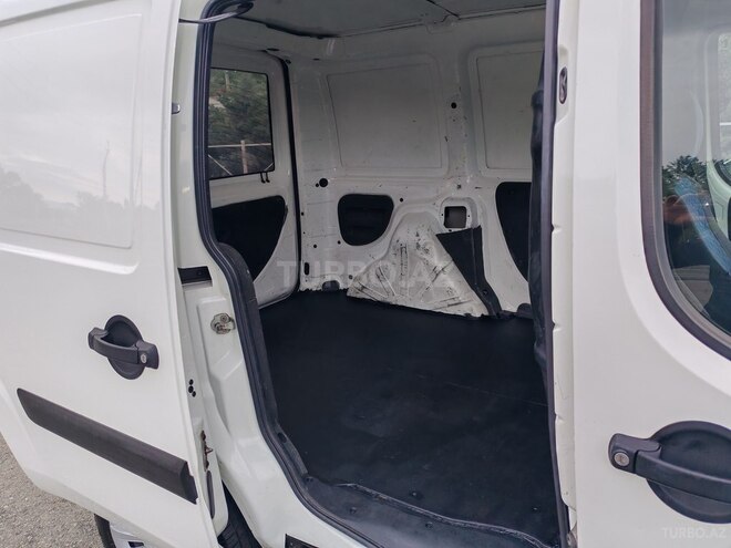 Fiat Doblo 2009, 350,200 km - 1.3 l - Şəki