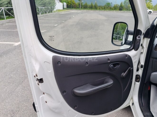 Fiat Doblo 2009, 350,200 km - 1.3 l - Şəki