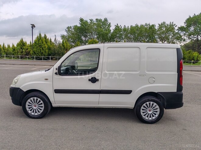 Fiat Doblo 2009, 350,200 km - 1.3 l - Şəki