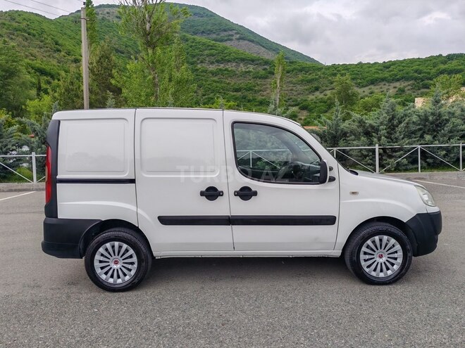 Fiat Doblo 2009, 350,200 km - 1.3 l - Şəki
