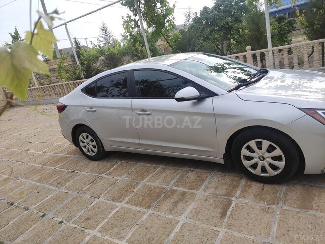 Hyundai Elantra 2019, 130,357 km - 2.0 l - Bakı