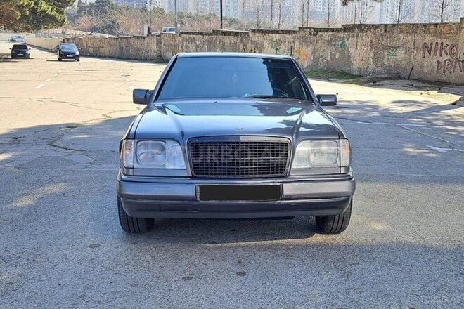 Mercedes E 200 1994, 462,000 km - 2.0 l - Bakı