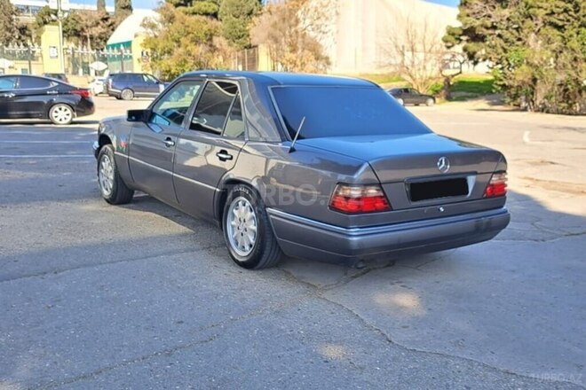 Mercedes E 200 1994, 462,000 km - 2.0 l - Bakı