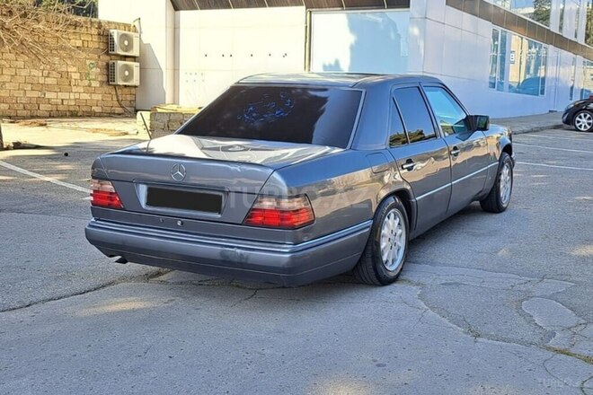 Mercedes E 200 1994, 462,000 km - 2.0 l - Bakı