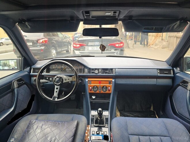 Mercedes E 200 1994, 462,000 km - 2.0 l - Bakı