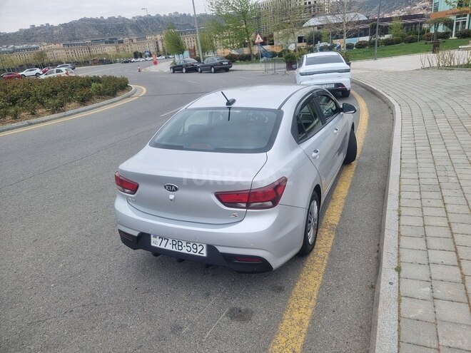 Kia Rio 2021, 62,000 km - 1.6 l - Bakı