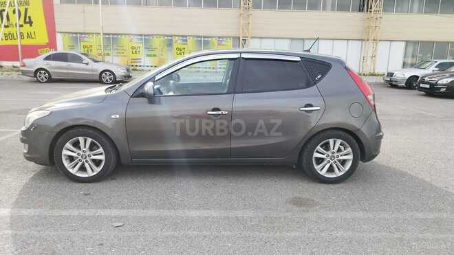 Hyundai i30 2008, 300,000 km - 1.6 l - Bakı