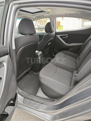 Hyundai Elantra 2015, 89,500 km - 1.8 l - Bakı