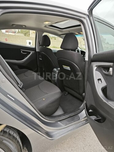 Hyundai Elantra 2015, 89,500 km - 1.8 l - Bakı