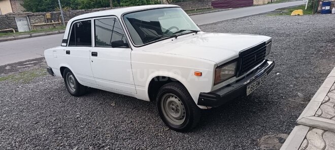 LADA (VAZ) 2107 2005, 28,530 km - 1.6 л - Zaqatala