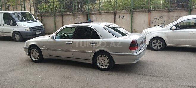 Mercedes C 240 1999, 294,545 km - 2.4 l - Bakı