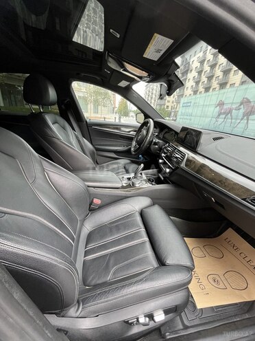 BMW 530-13