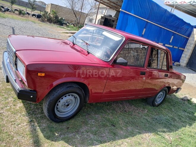 LADA (VAZ) 2107 2005, 95,000 km - 1.6 л - Salyan