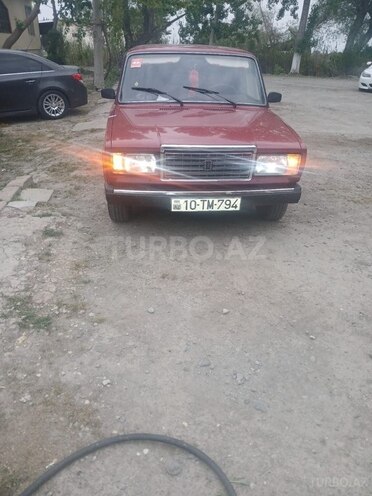 LADA (VAZ) 2107 2005, 95,000 km - 1.6 л - Salyan