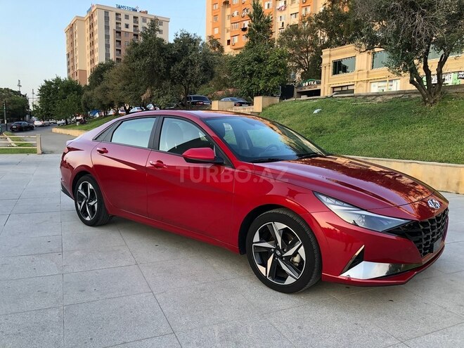 Hyundai Elantra 2022, 61,300 km - 2.0 l - Bakı
