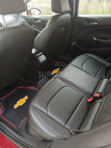 Chevrolet Cruze-14