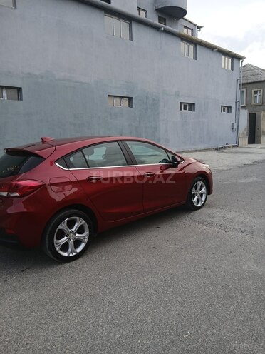 Chevrolet Cruze-13