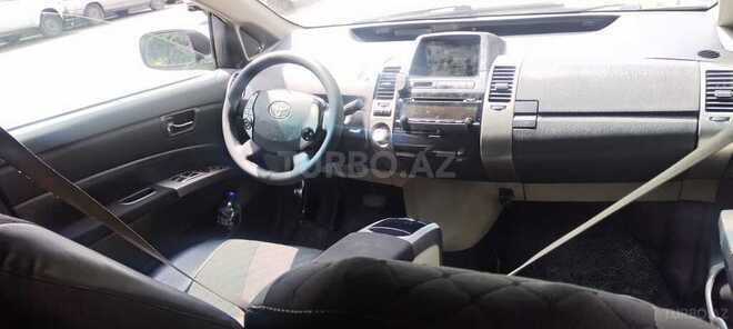 Toyota Prius 2009, 350,000 km - 0.2 l - Gəncə