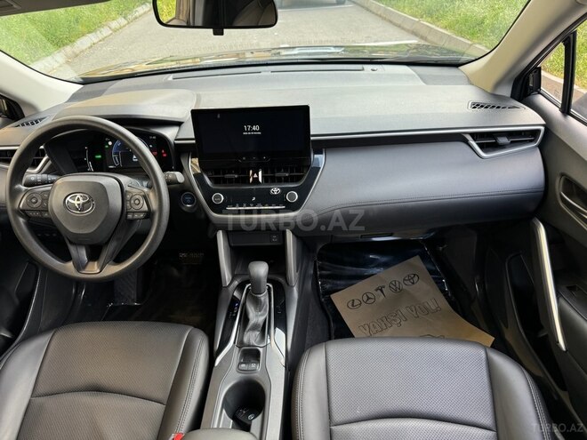 Toyota Corolla Cross 2024, 15,000 km - 2.0 л - Sumqayıt