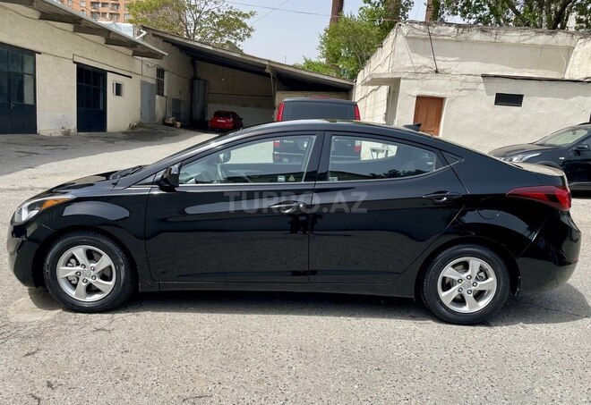 Hyundai Elantra 2015, 350,000 km - 1.8 l - Bakı