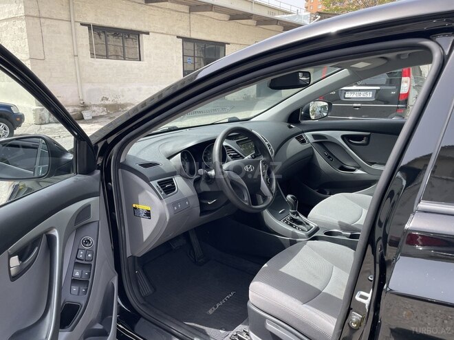 Hyundai Elantra 2015, 350,000 km - 1.8 l - Bakı