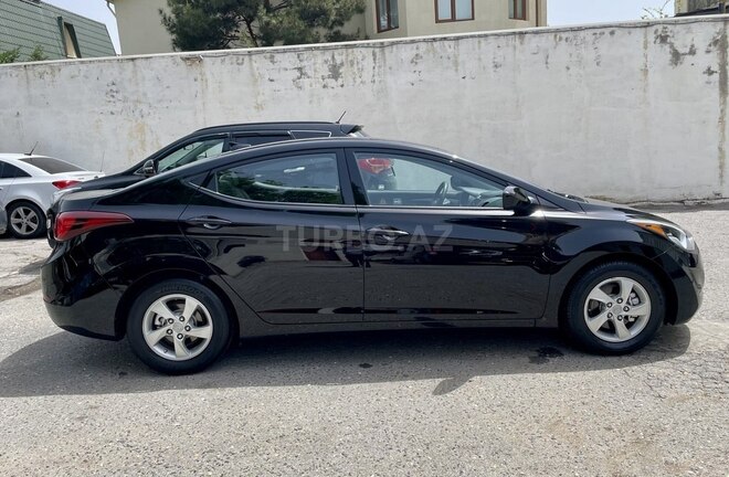 Hyundai Elantra 2015, 350,000 km - 1.8 l - Bakı