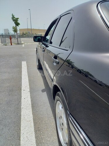 Mercedes C 180 1995, 355,122 km - 1.8 л - Bakı