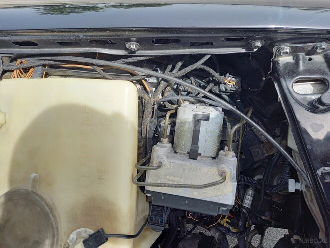 Mercedes C 180 1995, 355,122 km - 1.8 л - Bakı