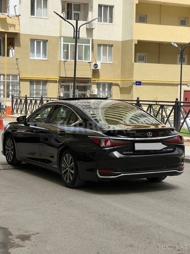 Lexus ES 300h 2019, 96,146 km - 2.5 l - Bakı