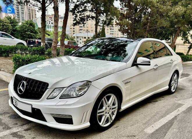 Mercedes E 350 2010, 235,000 km - 3.5 l - Bakı