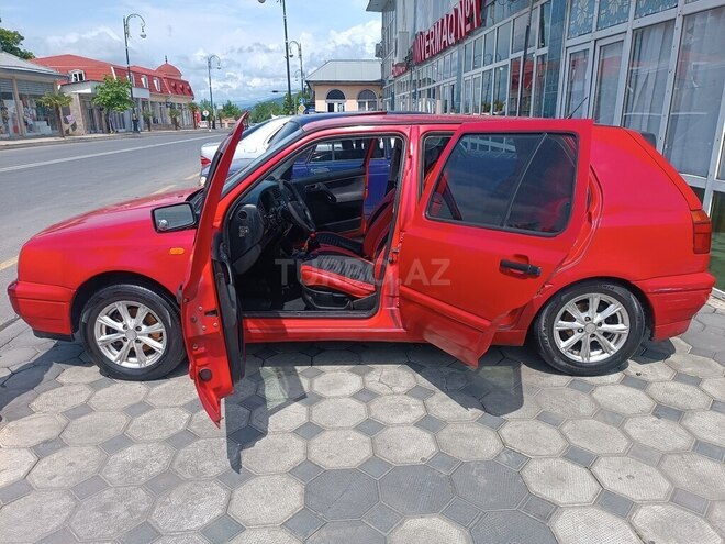 Volkswagen Golf 1996, 284,000 km - 2.0 л - Balakən