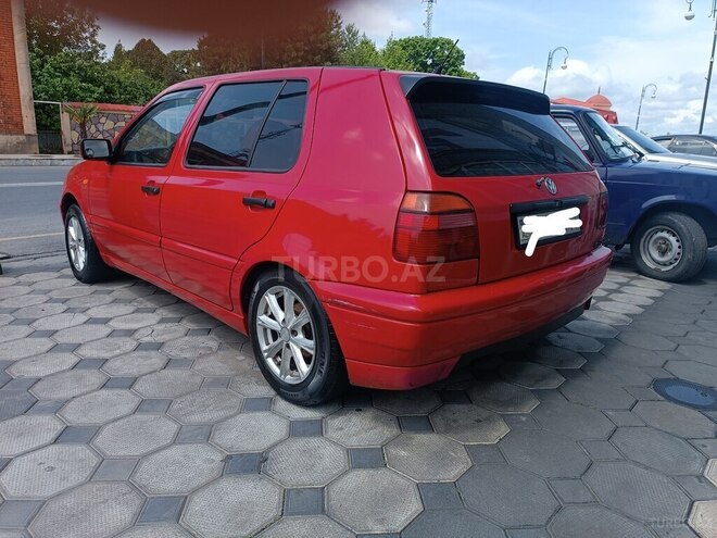 Volkswagen Golf 1996, 284,000 km - 2.0 л - Balakən