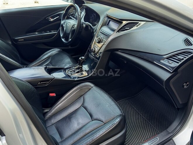Hyundai Grandeur 2011, 243,000 km - 2.4 l - Bakı