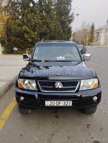 Mitsubishi Pajero 2004, 262,300 km - 3.0 l - Mingəçevir